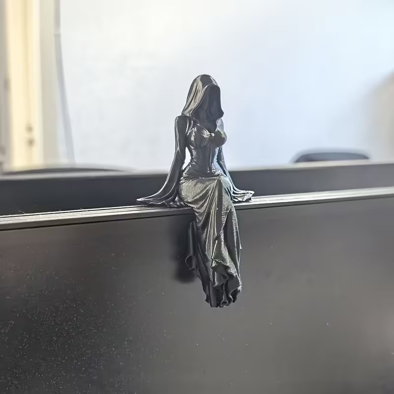 Statue Of Lady Reaper Desktop  - Japan Lifestyle review and price