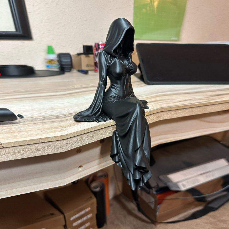 Statue Of Lady Reaper Desktop  - Japan Lifestyle review and price
